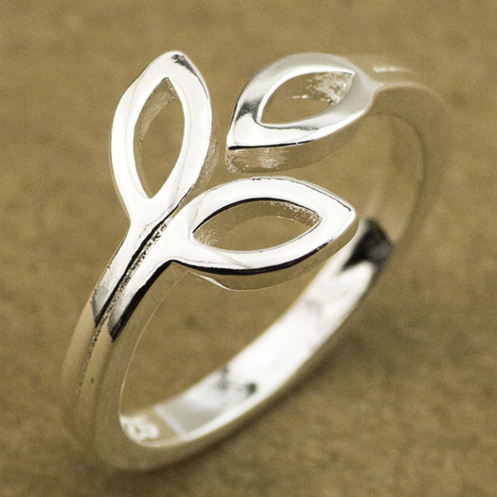 Silver Open Leaf Ring Nwt-